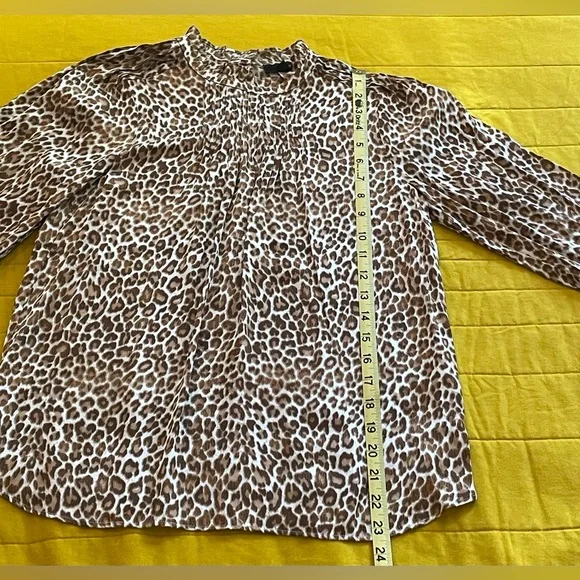 Perfect for Petites - Button Detailed J Crew Animal Print Blouse, Size XXS - Picture 7 of 8
